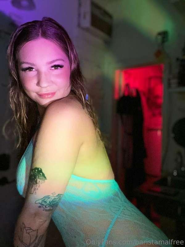 Today, tomorrow and Friday 4:30-11 💋💝