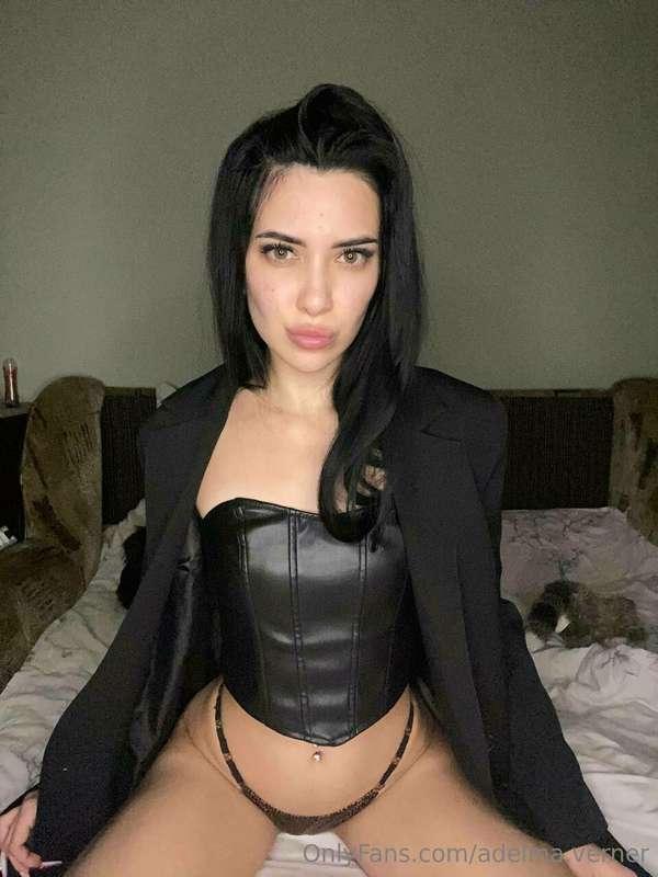 Is black on a swarthy body what you need? I think it's just ..