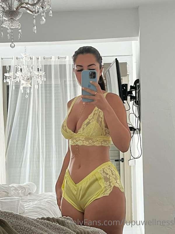 Would you swipe right?😉