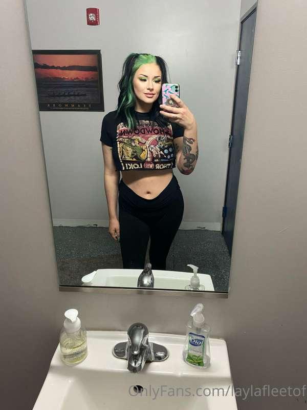 I’ve lost 20lbs in the last 4 months and I’m feelin myself  ..