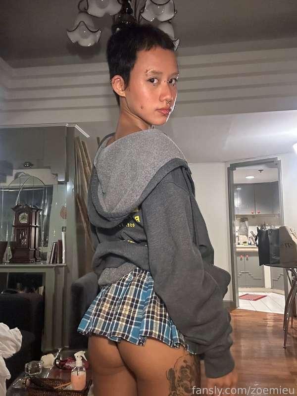zoemieu image #0