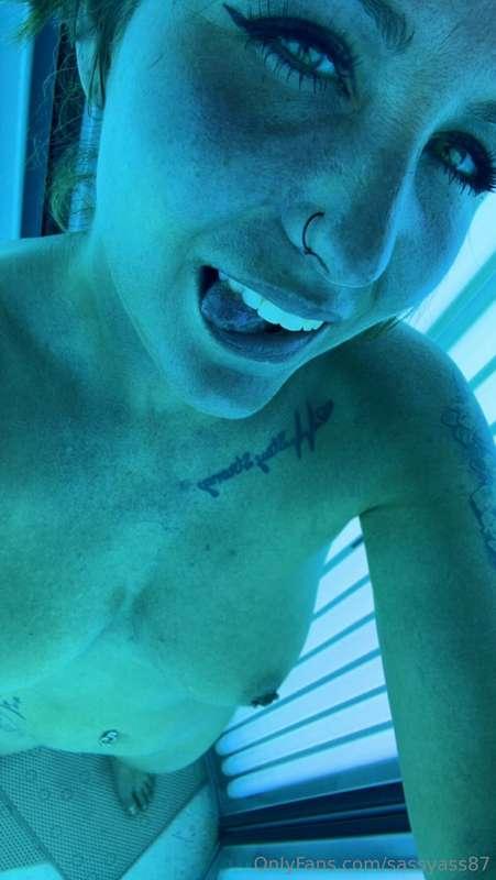 Getting hot.oh how I missed tanning bed