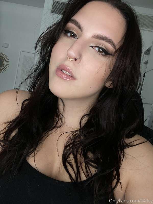selfie dump. i picked up my contact lenses today 🥸