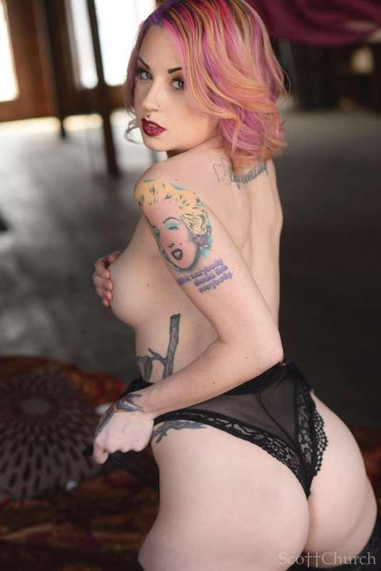 ladylazarusfree image #21