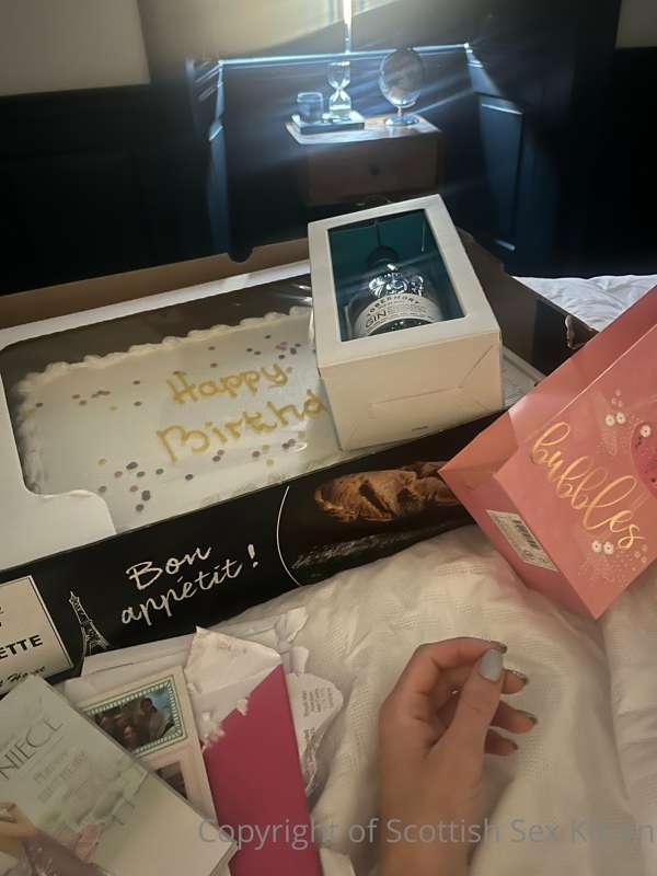 Happy birthday to me. Send some birthday love my way. I’d lo..