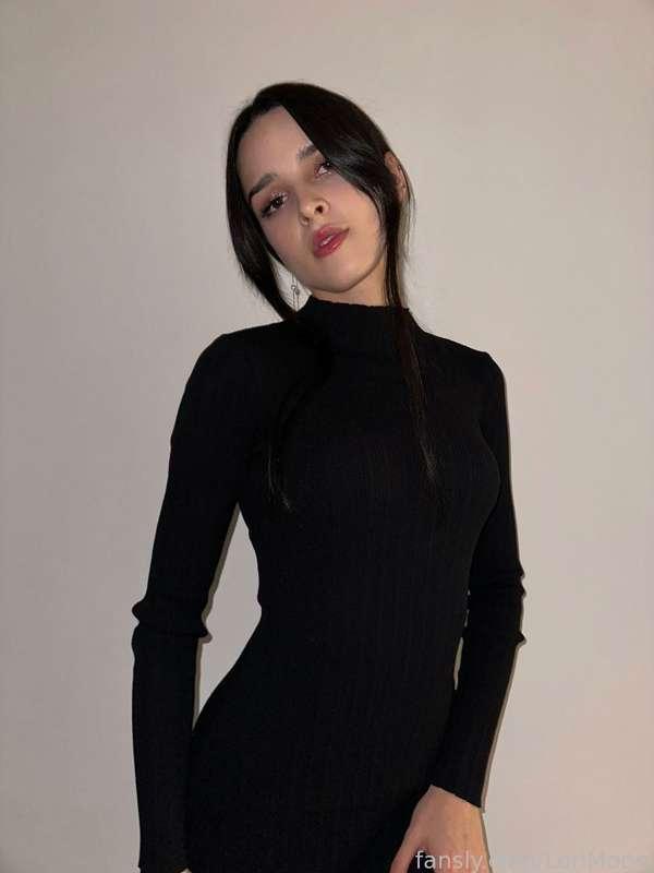 lorimoon image #0