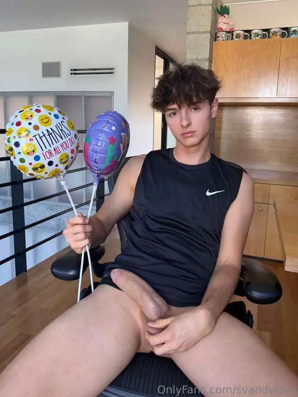 Just wanna say THANK YOU<3 to everyone + my fans who support..