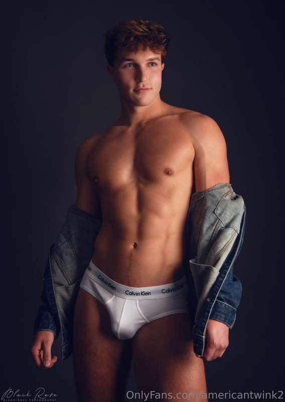 americantwink2 image #4