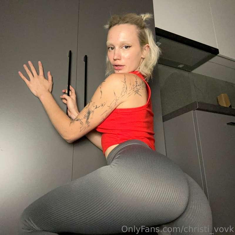 How do you like my tights, do they fit well?🥺💦💕