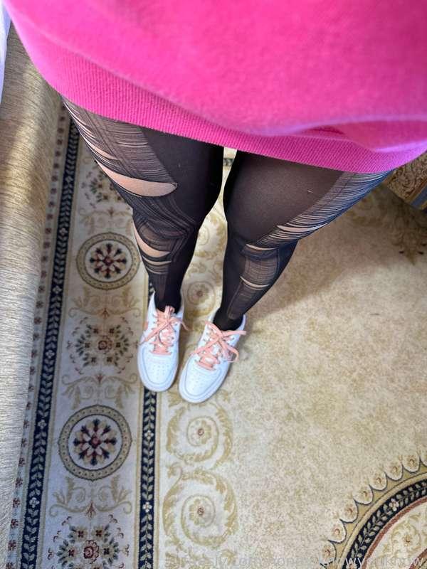 honeyiknowyouknow image #1