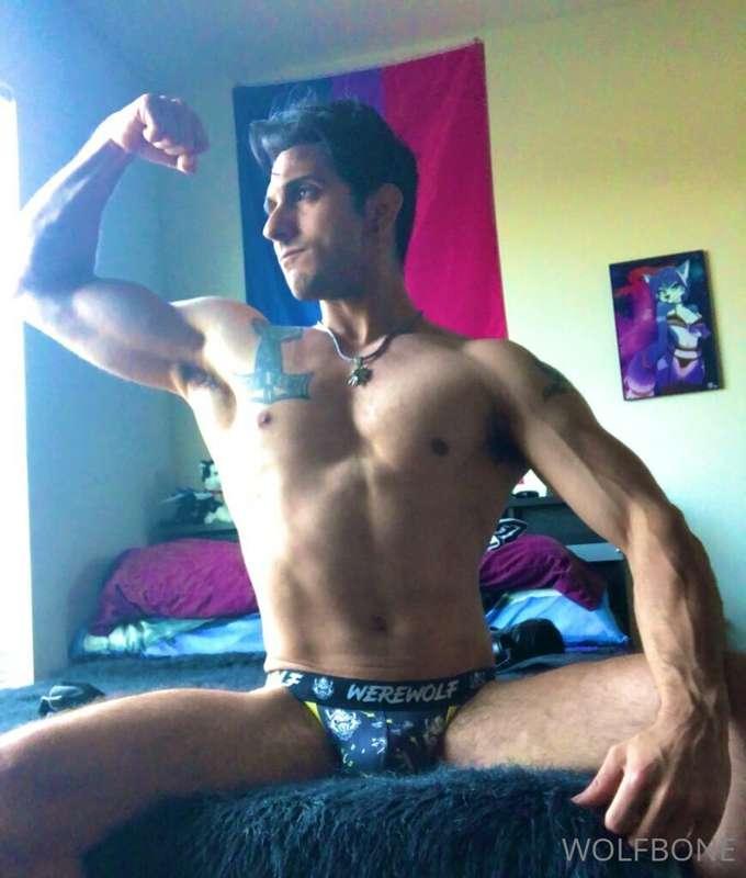 Starting the weekend off right! Leg day today!