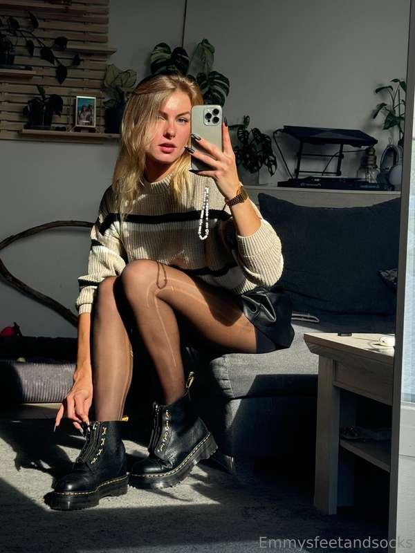 emmyfeetandsocks image #5