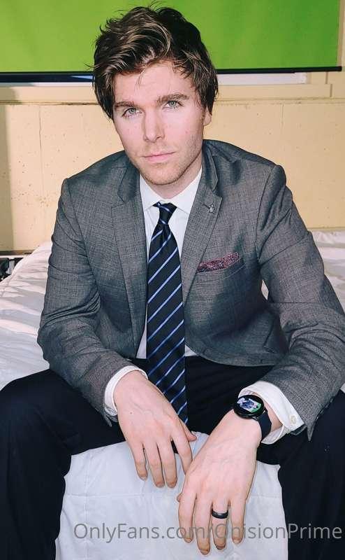 For those of you who crave Onision cock <3
