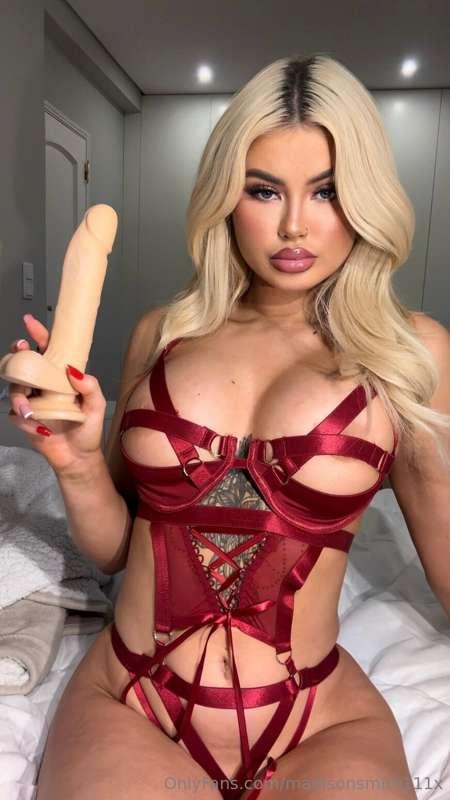 madisonsmith111x main image