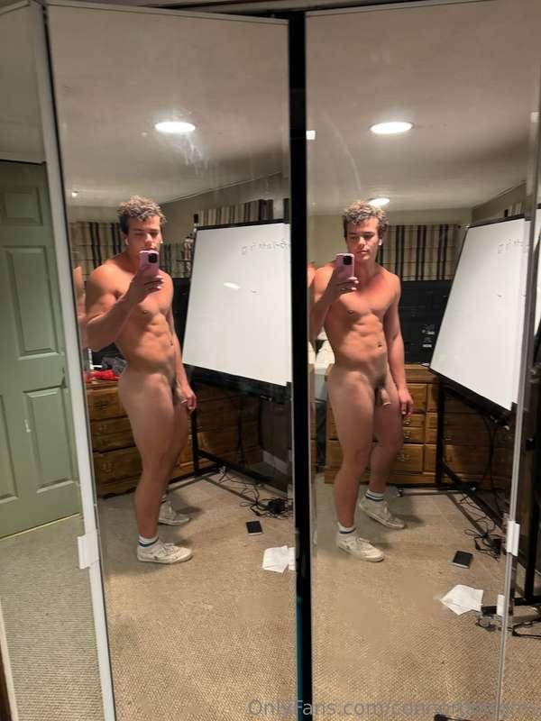 connorbottoms image #5