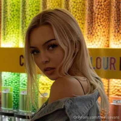 theelisevans main image