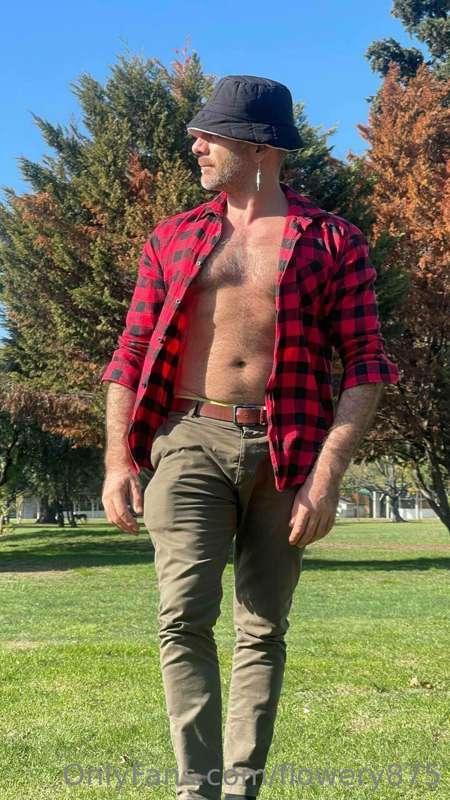 My friends @gitano777
Hot Latino Boy🇦🇷🇦🇷.                   ..