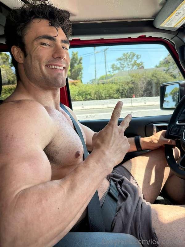 POV: You’re on a road trip with me 😏