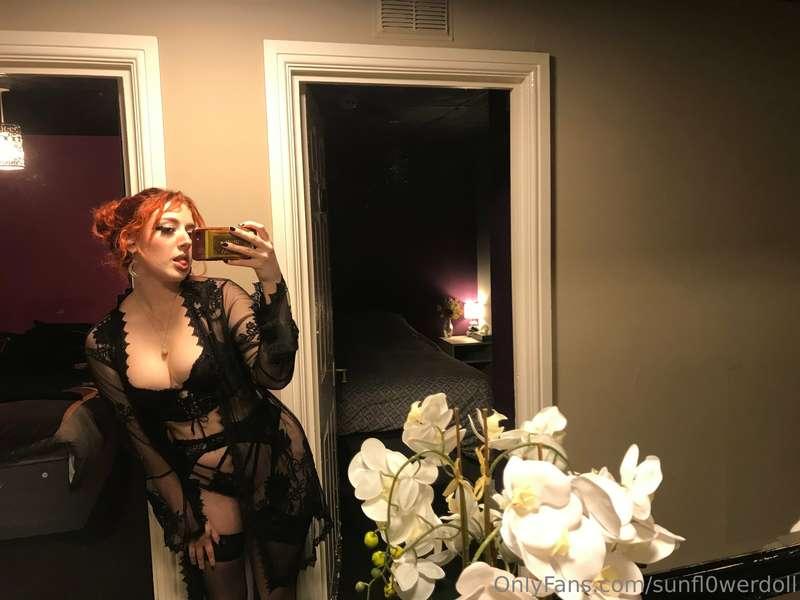 sunfl0werdoll image #2