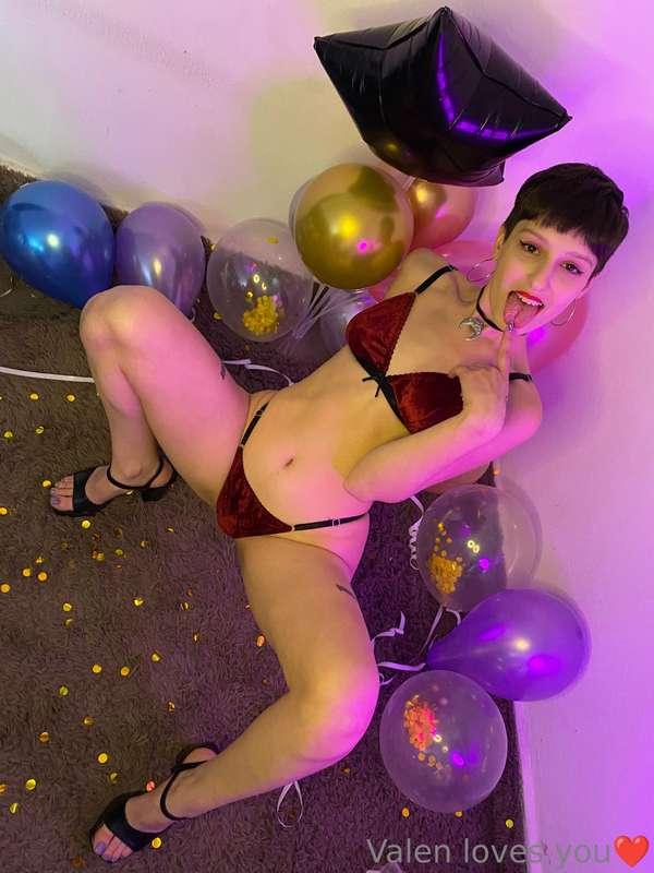 ## HAPPY BIRTHDAY TO ME! ***26s are Here!*** ♥