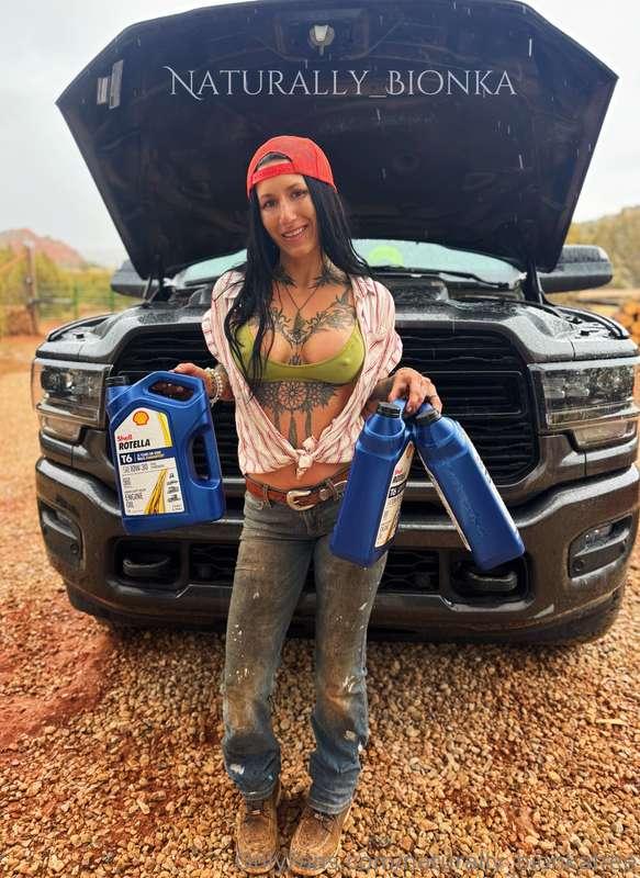 Do you like dirty girls?? 🤭💋