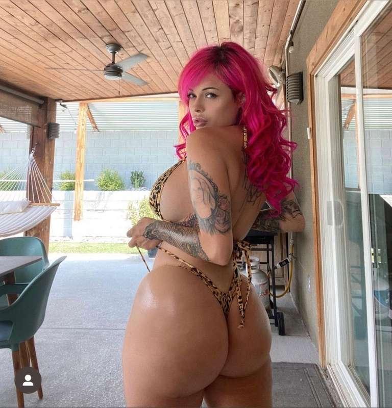 This set could be yours 🥵💋