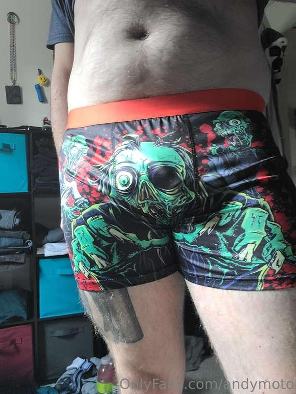 Spooky undies!
Happy halloween
