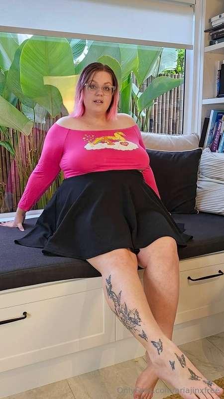 Wanna see what’s under the skirt? 🫣😏🤫
