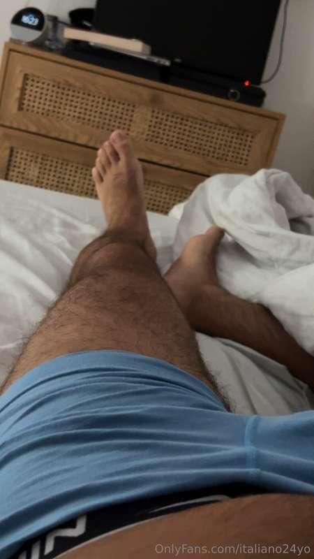 lick my foot 🦶👅