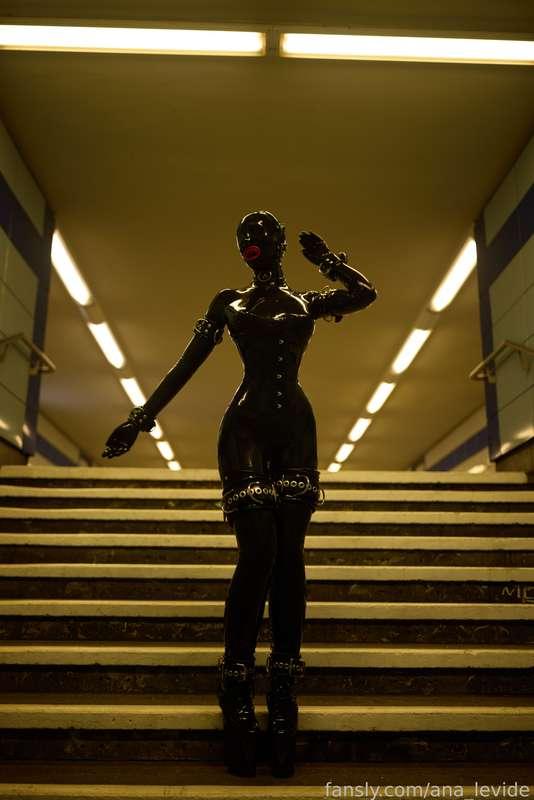 ana_levide image #135