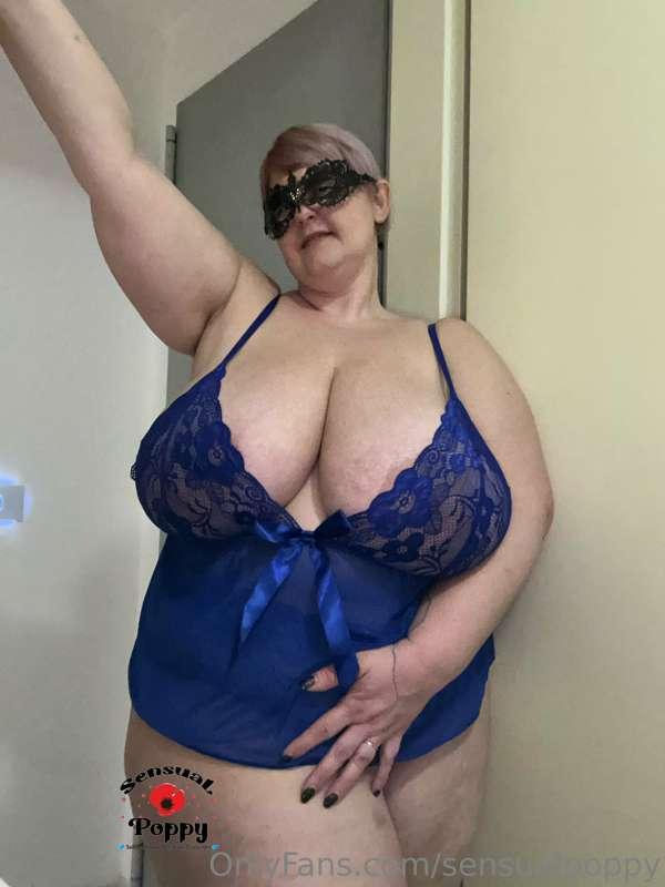 sensualpoppy main image