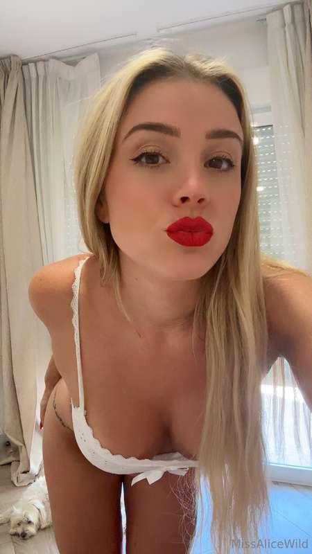 1- Tip me 45 i send you my hottest blowjob with big loads in..