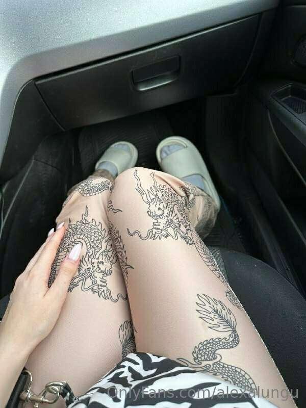 I got myself some new pants. I really like them. I'm sure yo..