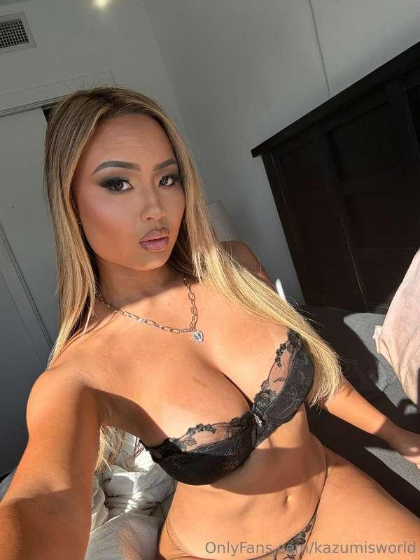 Good morning 😈 who wants a morning snack?