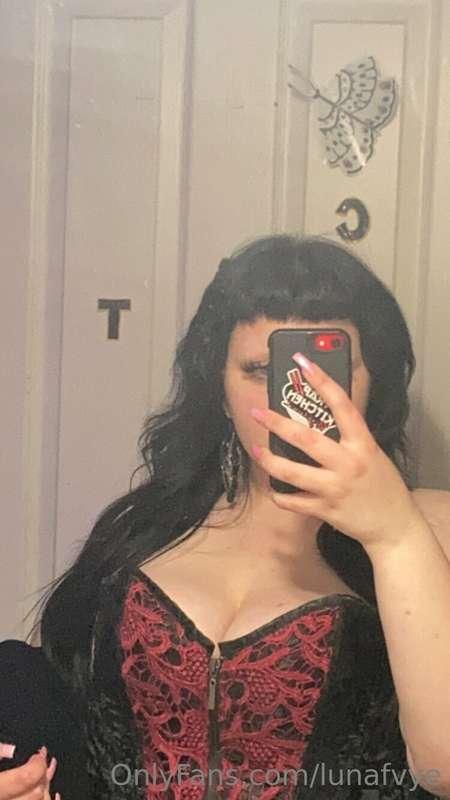 hii its been awhile but i think ill be back soon🤍