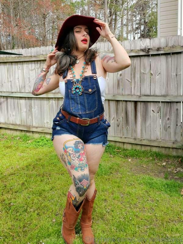 Cowgirl vibes.. jejeje