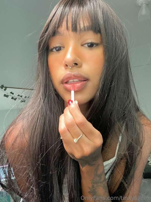Am I in your horny thoughts 💭?