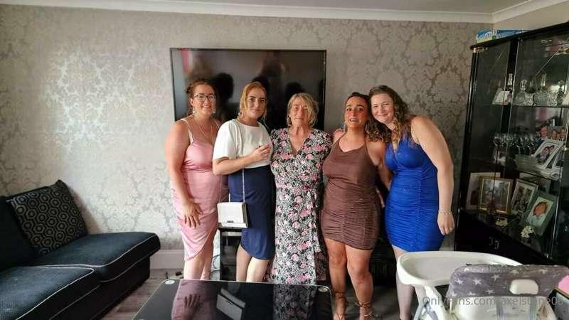 Wifey and the sexy in laws rare pic taken together