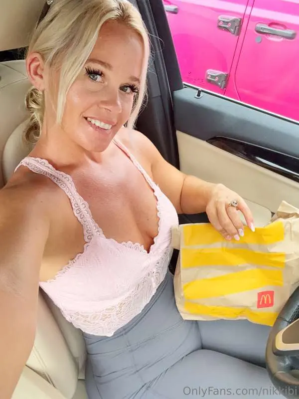Would you like some mcpussy for breakfast 🤭?