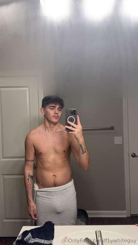 Feeling sick today come make me feel better ;)