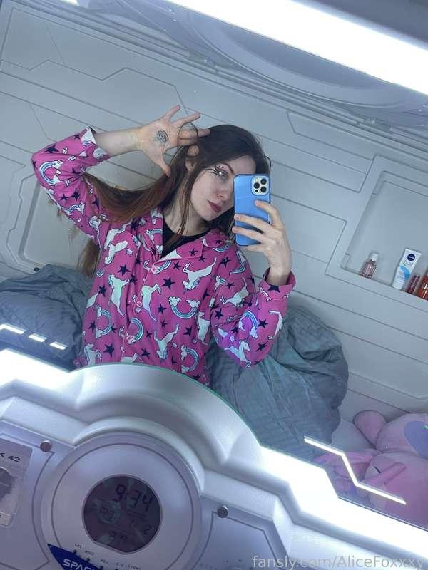 alicefoxxyy image #2