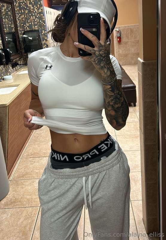 ready to take it off 🥵 