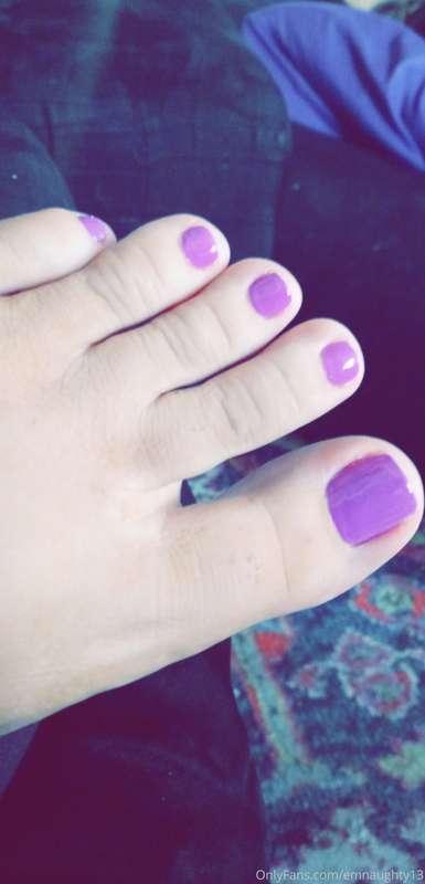 Sexy toes 💜