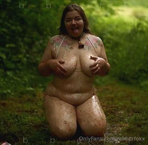 At what point does sploshing turn into salirophilia? I'm cov..
