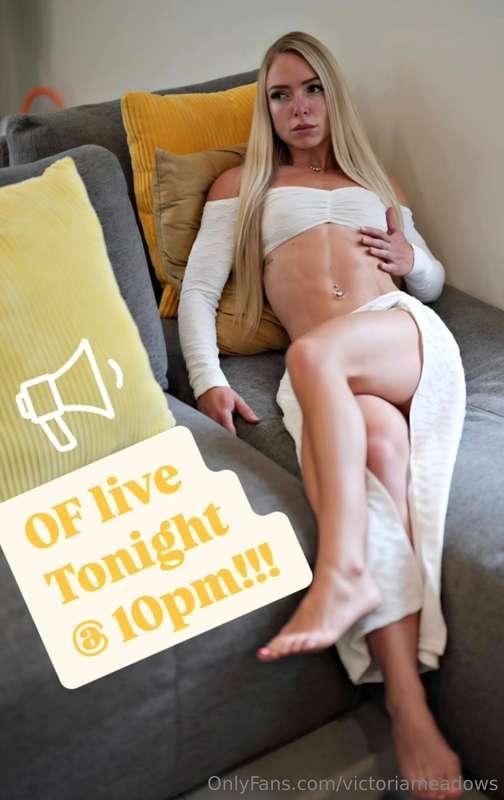 Feeling like getting frisky tonight on OF LIVE!!! 🤩 Cum and ..