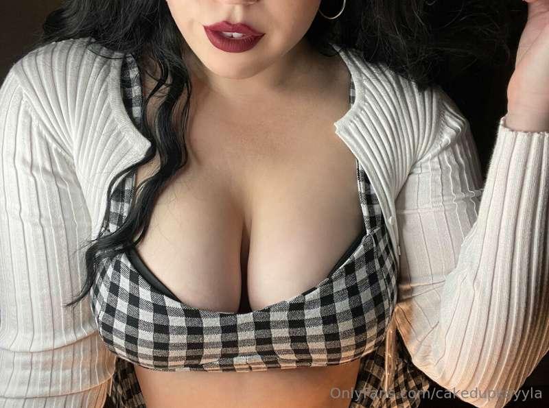 cakedupkayyla image #1