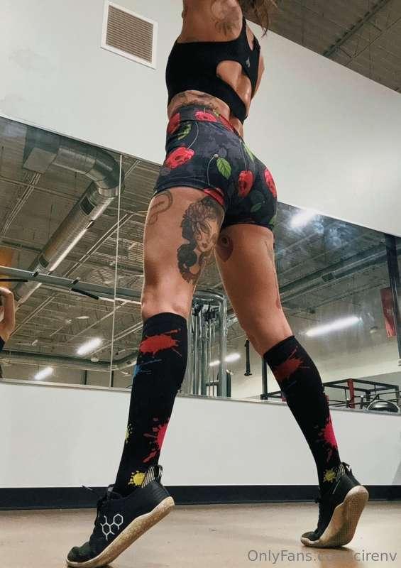 Daily dose of gym buns 🍑