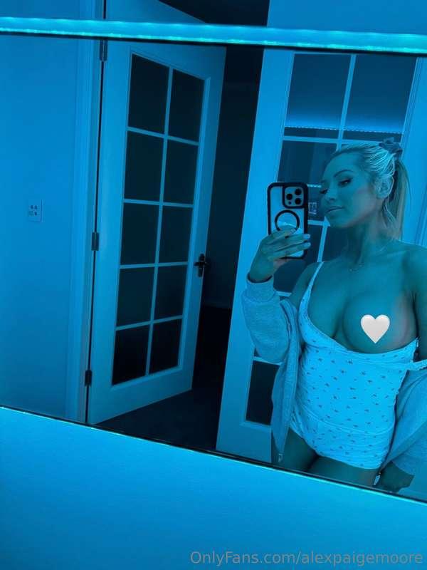 Dm me 🤍🌸