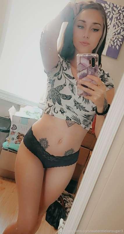 I think I've only worn a bra a couple times this summer 😈👅