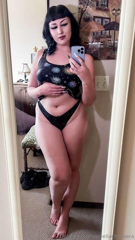 Home vibesss 🖤 I hope you dont mind if Im just wearing this ..